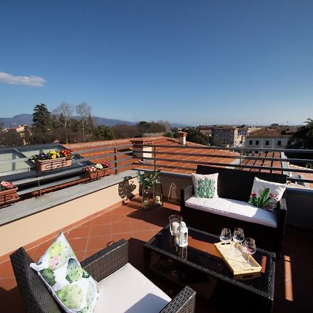 Rooftop Delight With Terrace Lucca Exterior photo