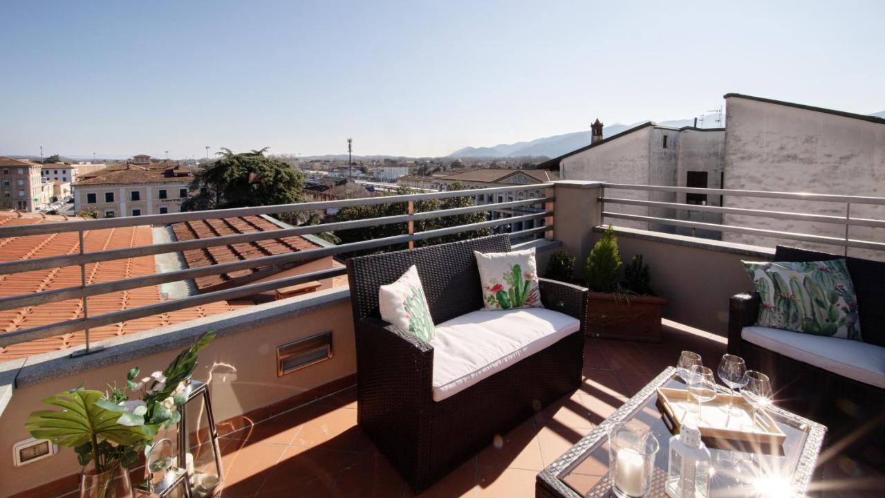 Rooftop Delight With Terrace Lucca Exterior photo