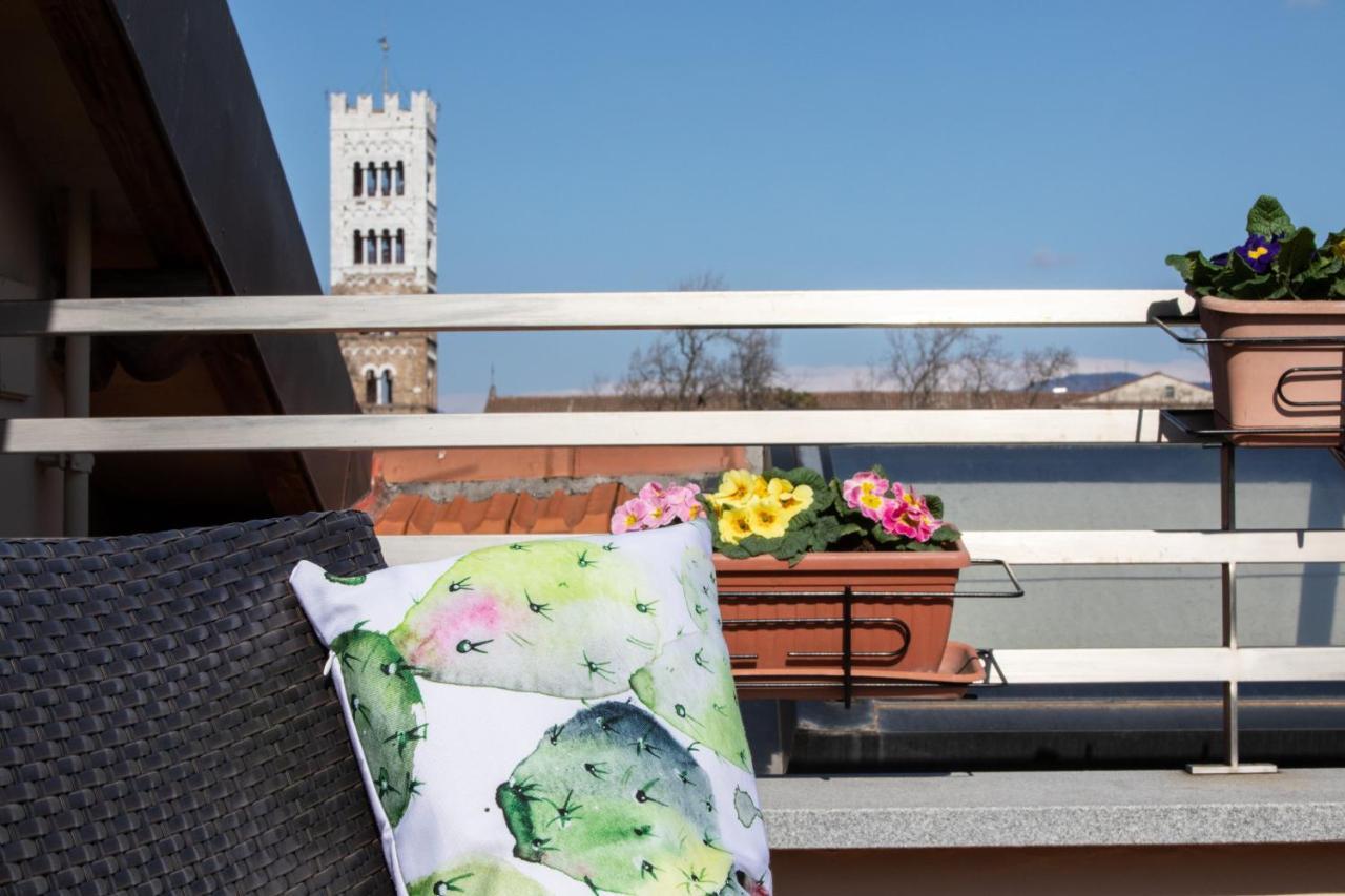 Rooftop Delight With Terrace Lucca Exterior photo