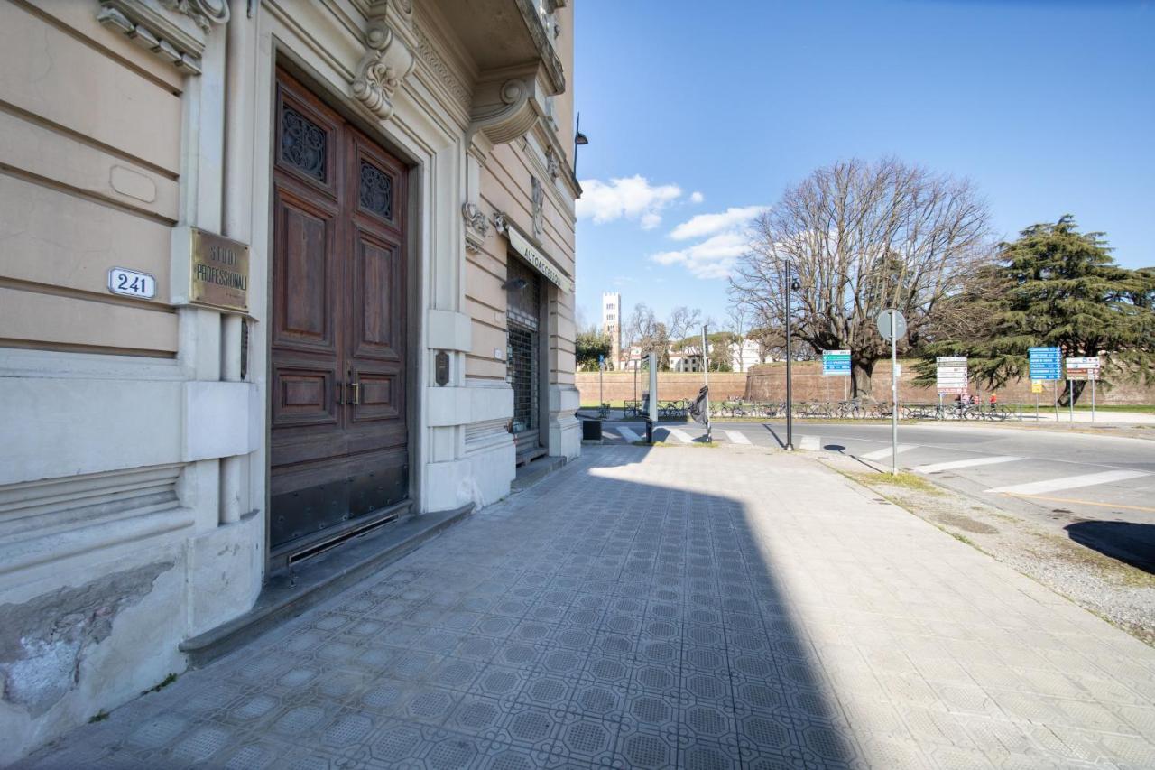 Rooftop Delight With Terrace Lucca Exterior photo